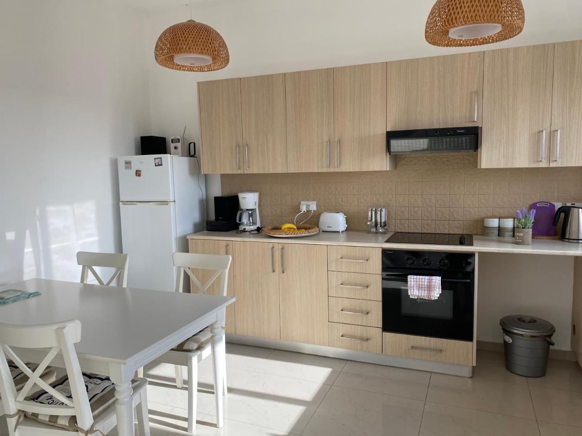 Two Bedroom Duplex :Mountain And Sea View Larnaca Luaran gambar